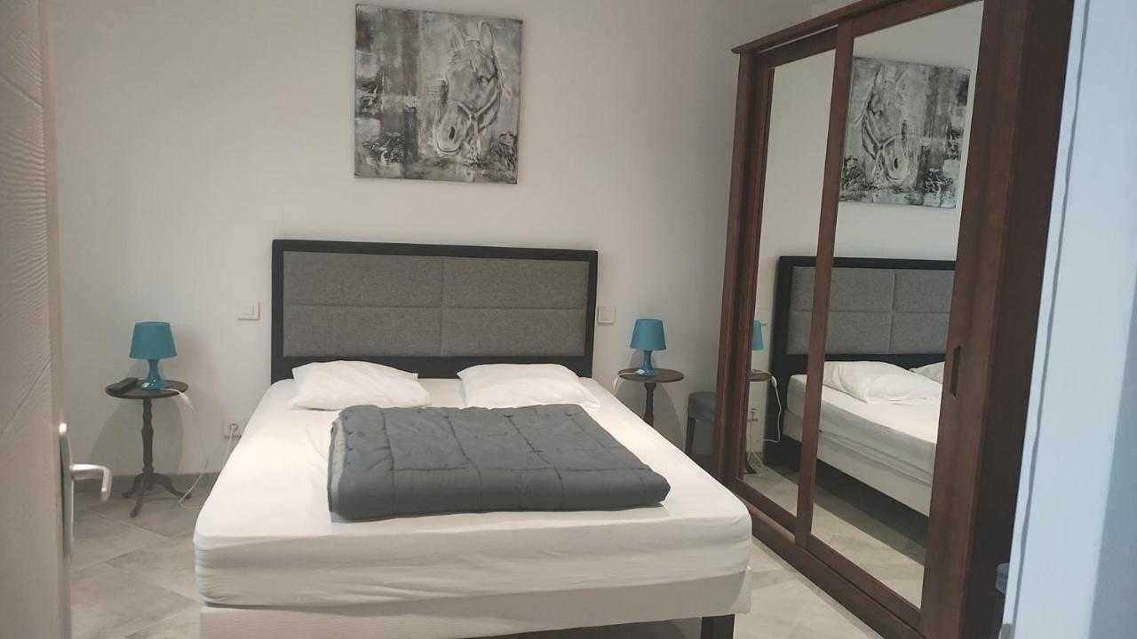 Camping La Haie Penee **** Saint-Quentin-en-Tourmont Kültér fotó
