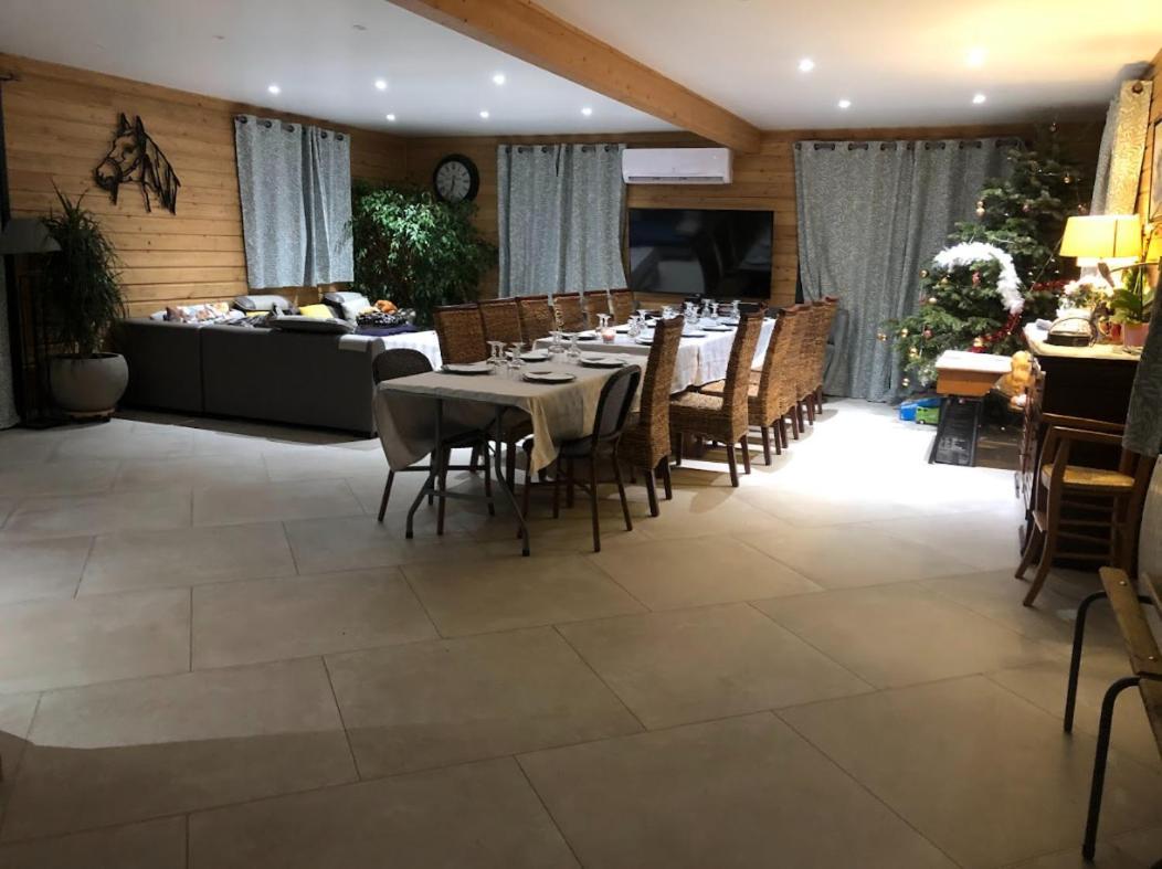 Camping La Haie Penee **** Saint-Quentin-en-Tourmont Kültér fotó