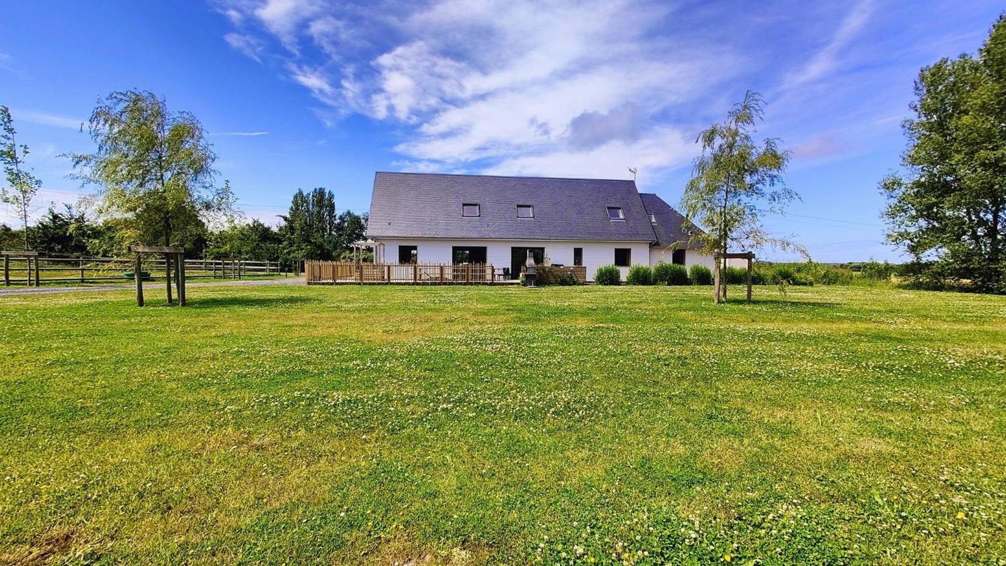 Camping La Haie Penee **** Saint-Quentin-en-Tourmont Kültér fotó